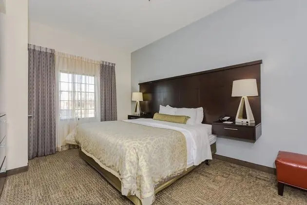 Süit, 1 Yatak Odası, Engellilere Uygun (1 Queen Bed, Comm)