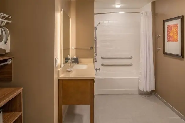 Süit, 1 Yatak Odası, Engellilere Uygun, Mutfak (Accessible Tub)