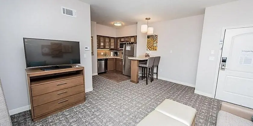 Süit, 2 Yatak Odası, Mutfak (1 King & 1 Queen)