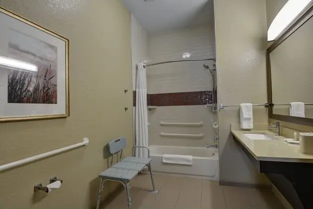 Çift ​​kişilik King Bed One Bedroom 