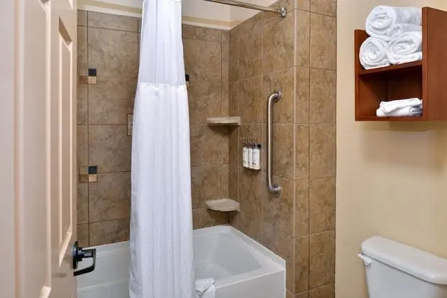 Süit, 2 Yatak Odası, Mutfak (1 King Bed & 2 Queen Bed)