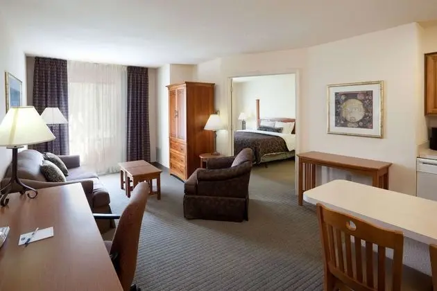 Süit, 2 Çift Kişilik Yatak (One Bedroom)