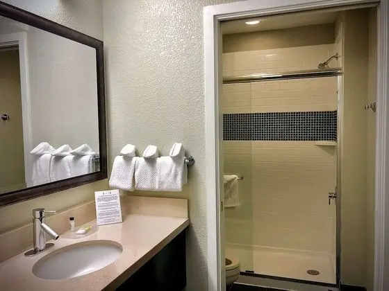 Süit, Birden Çok Yatak (Two Bedroom)