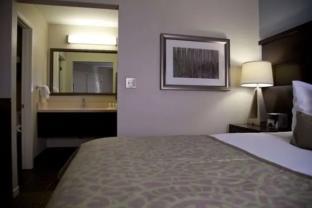 Süit, Birden Çok Yatak (Two Bedroom)