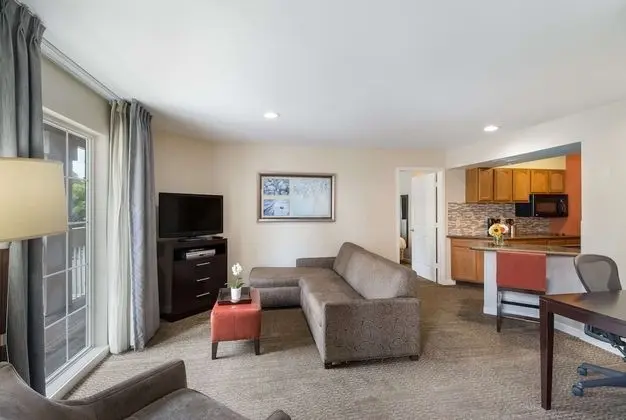 Süit, Birden Çok Yatak (Two Bedroom)