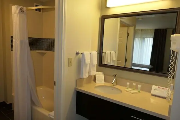 Süit, 1 En Büyük (King) Boy Yatak (One Bedroom)