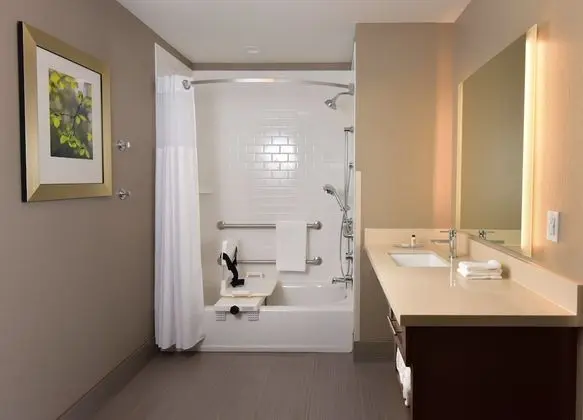 Stüdyo Süit, 1 En Büyük (King) Boy Yatak, Engellilere Uygun, Mutfak (Mobility, Access Tub)