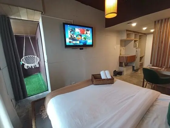 Romantic Oda, 1 Büyük (Queen) Boy Yatak, Sigara İçilmez, Şehir Manzaralı