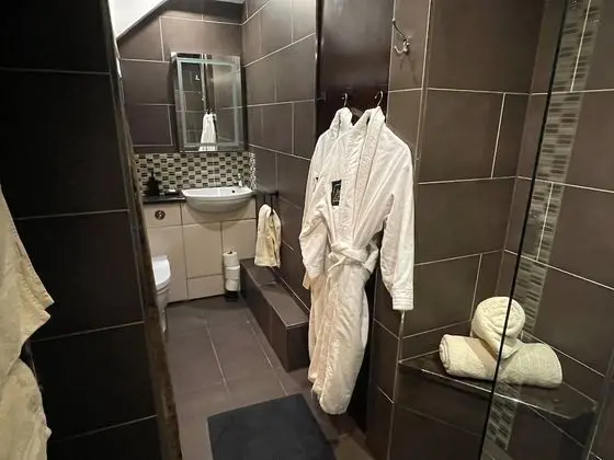 Family Apart Daire, Özel Banyo, Avlu Manzaralı (The De Vere Suite)