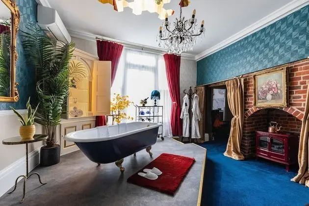 Family Apart Daire, Özel Banyo, Avlu Manzaralı (The De Vere Suite)
