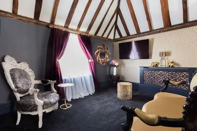 Superior Apart Daire, Özel Banyo (D'Arcy Suite)