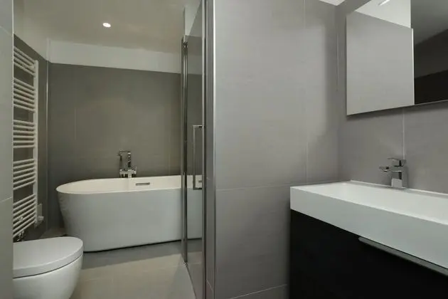 Apart Daire, 2 Yatak Odası, Bahçeli (Souterrain - split level)