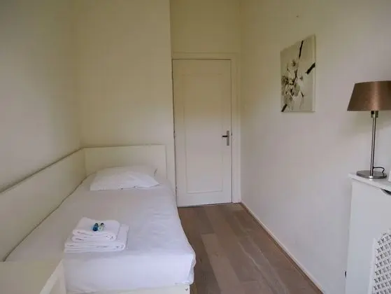 Apart Daire, 3 Yatak Odası (Roelofsstraat 112)