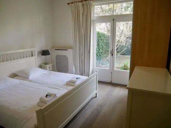 Apart Daire, 3 Yatak Odası (Roelofsstraat 112)