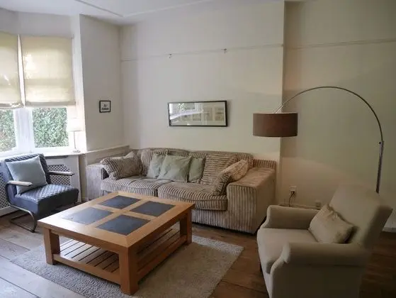 Apart Daire, 3 Yatak Odası (Roelofsstraat 112)
