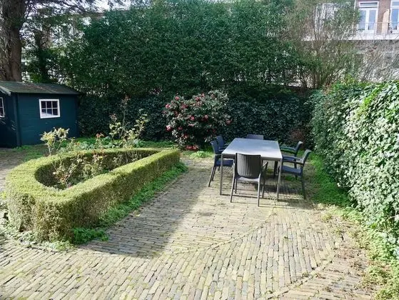 Apart Daire, 3 Yatak Odası (Roelofsstraat 112)