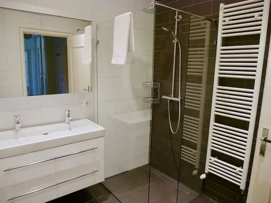 Apart Daire, 3 Yatak Odası (Roelofsstraat 112)