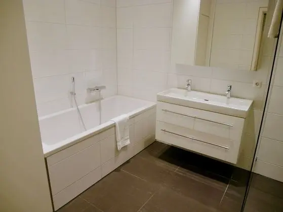 Apart Daire, 3 Yatak Odası (Roelofsstraat 112)