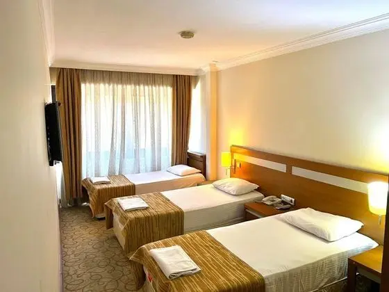 Standart Oda, Sokak Manzaralı, Balkonsuz