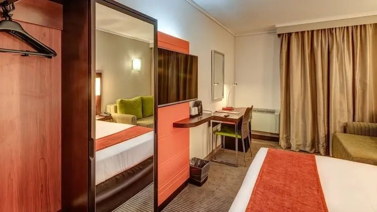 Standard Double Room with Sleeper Couch