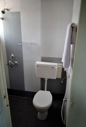 Standard Tek Büyük Yataklı Oda, 1 Büyük (Queen) Boy Yatak, Engellilere Uygun, Bahçe Manzaralı