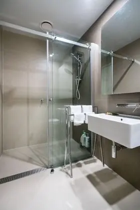 Deluxe Apart Daire, 2 Büyük (Queen) Boy Yatak, 2 Banyolu, Şehir Manzaralı
