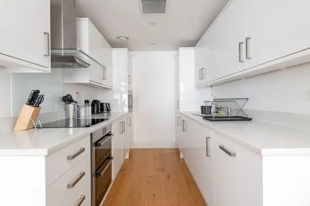 Lovely 3 bed at Evelyn Yard - EV03
