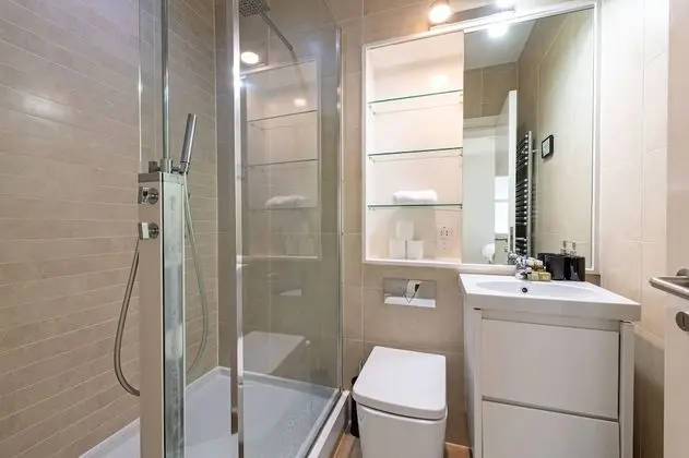 Lovely 3 bed at Evelyn Yard - EV03
