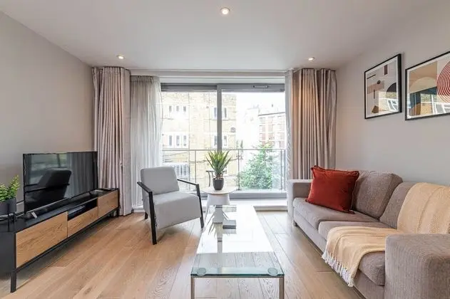 Charming 1 bed with balcony