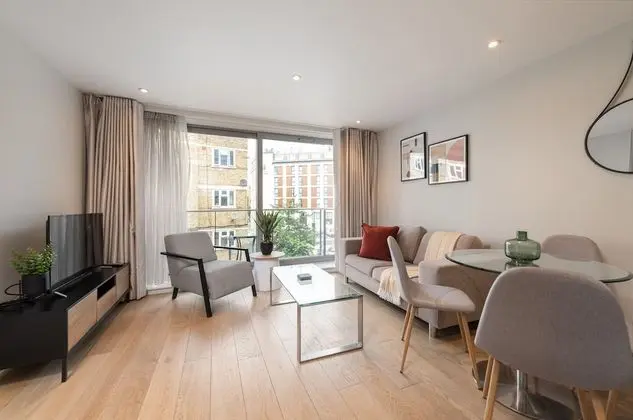Charming 1 bed with balcony