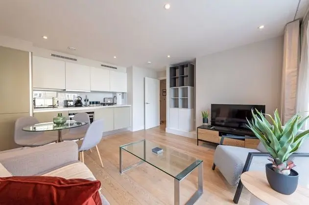 Charming 1 bed with balcony