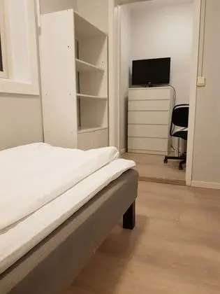 Tek Kişilik Oda, Ortak Banyo
