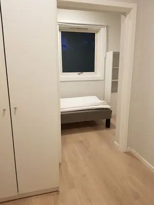 Tek Kişilik Oda, Ortak Banyo
