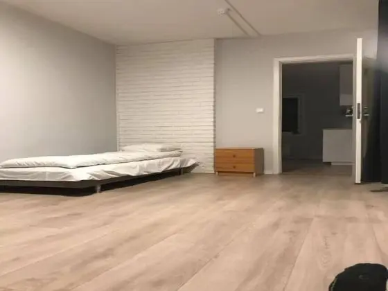 Tek Kişilik Oda, Ortak Banyo