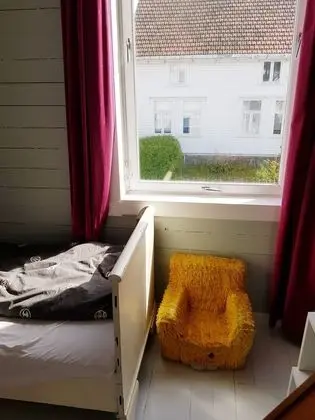 Ev