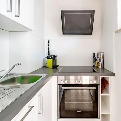 Apart Daire, 1 Büyük (Queen) Boy Yatak ve Çekyat