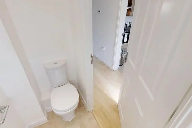 Ev
