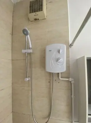Ev
