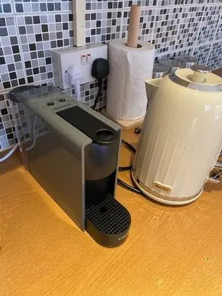 Ev