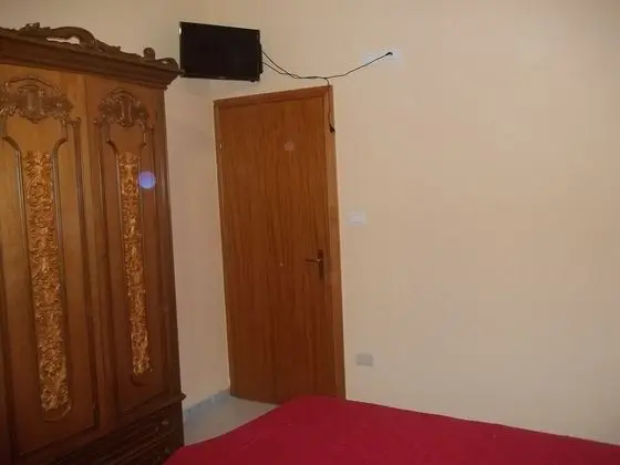 Üç Kişilik Oda, Ortak Banyo