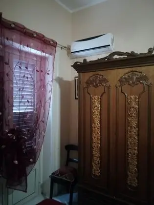 Üç Kişilik Oda, Ortak Banyo