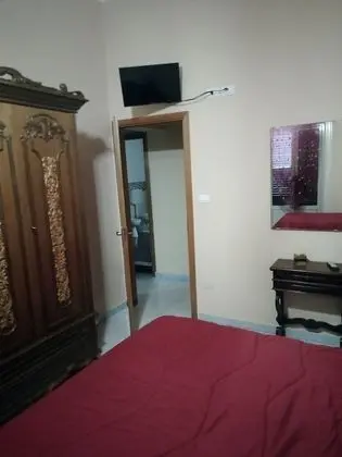 Üç Kişilik Oda, Ortak Banyo