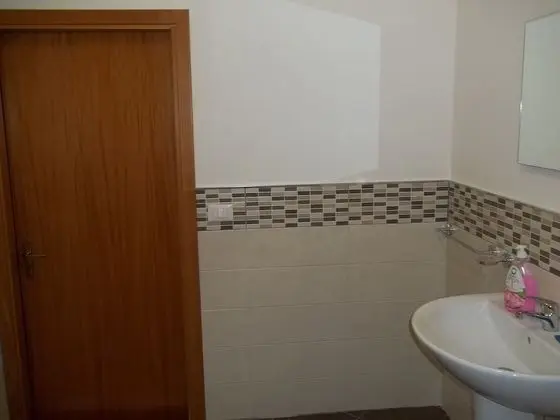 Üç Kişilik Oda, Ortak Banyo
