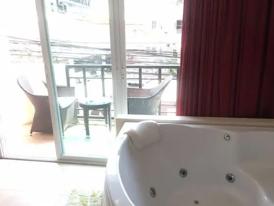 Jacuzzi