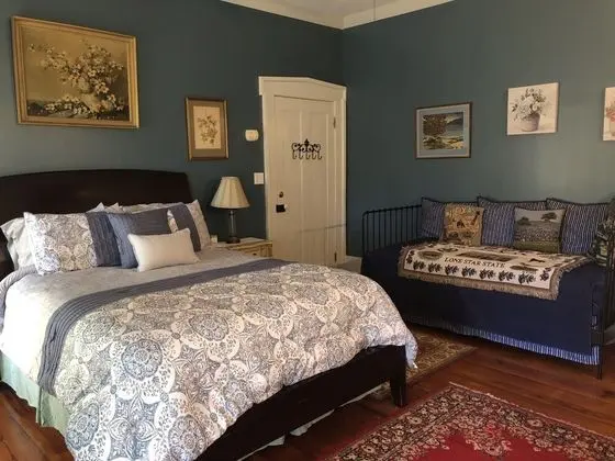 The Magnolia Room