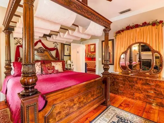 The Mittie Stephens Room