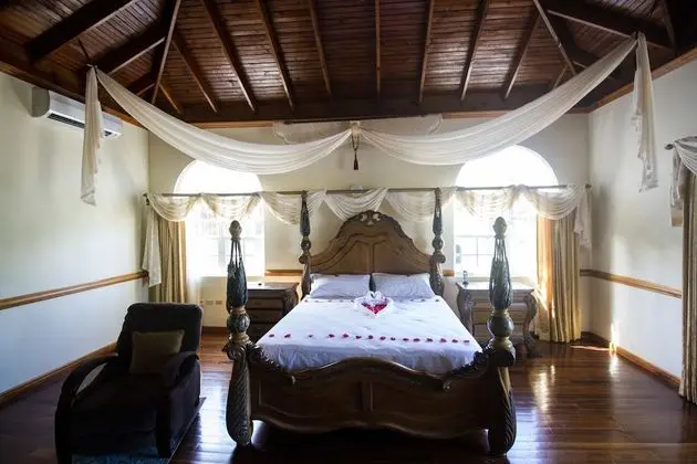 Deluxe Villa