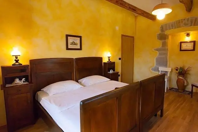 Ev (Stef - with pool - H(4))