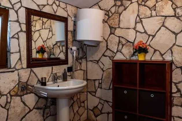 Ev (Stef - with pool - H(4))