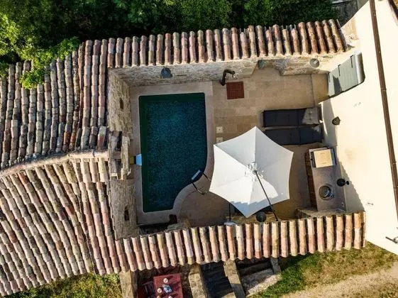 Ev (Stef - with pool - H(4))